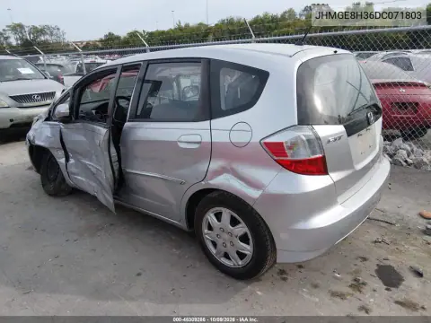 2013 Honda Fit VIN JHMGE8H36DC071803 фото 3