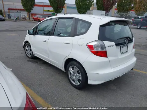 2014 Honda Fit VIN LUCGE8H59E3000160 фото 3