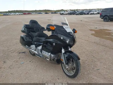 2015 Honda GL1800 VIN JH2SC68G8FK300491 фото 1