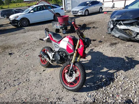 MLHJC7558J5000516 — 2018 Honda Grom 125, Передняя часть (Front End), фото до ремонта