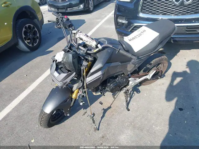 2018 Honda Grom VIN MLHJC7512J5005238 фото 2