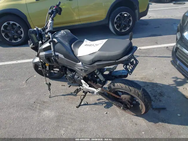 2018 Honda Grom VIN MLHJC7512J5005238 фото 3