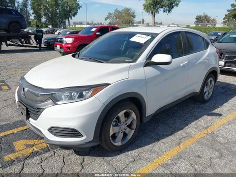 2022 Honda Hr-v 2wd Lx VIN 3CZRU5H31NM721725 фото 2