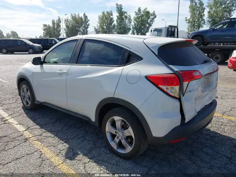 2022 Honda Hr-v 2wd Lx VIN 3CZRU5H31NM721725 фото 3