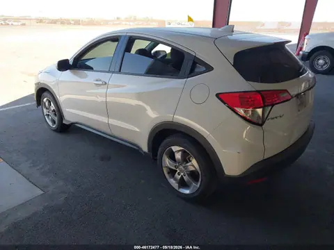2022 Honda Hr-v 2wd Lx VIN 3CZRU5H3XNM710187 фото 3