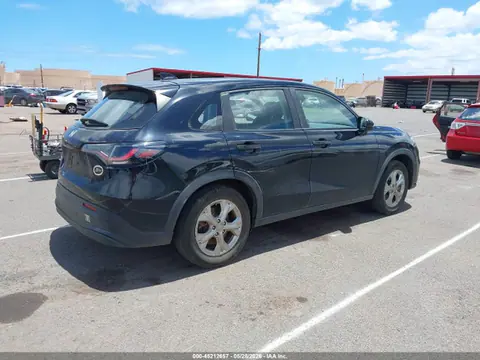 2023 Honda Hr-v 2wd Lx VIN 3CZRZ1H31PM735685 фото 4