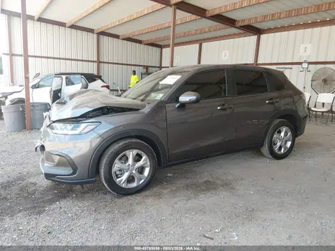 2025 Honda Hr-v 2wd Lx VIN 3CZRZ1H32SM746882 фото 2