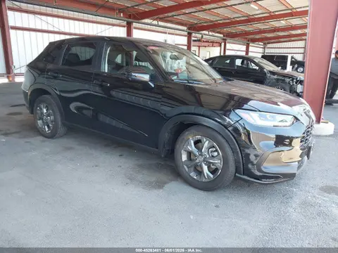 3CZRZ1H35TM739135 — 2026 Honda HR-V 2WD LX, Левый бок (Left Side), фото до ремонта