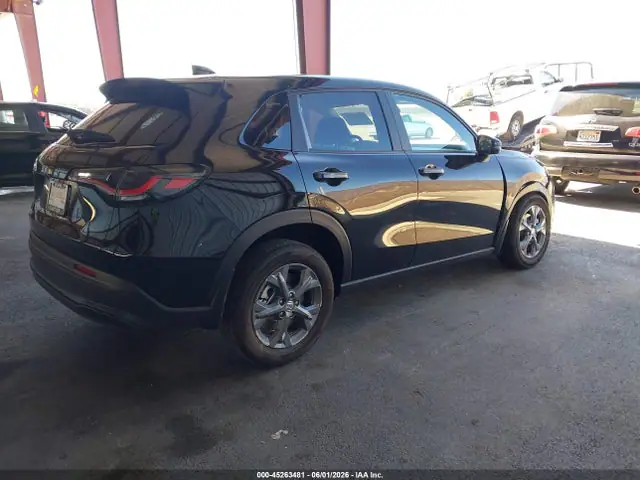 2026 Honda Hr-v 2wd Lx VIN 3CZRZ1H35TM739135 фото 4