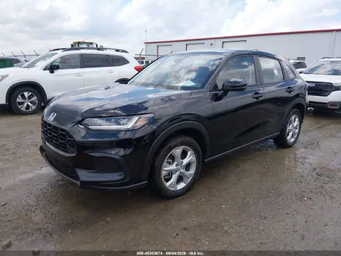 2024 Honda Hr-v Awd Lx VIN 3CZRZ2H35RM776958 фото 2