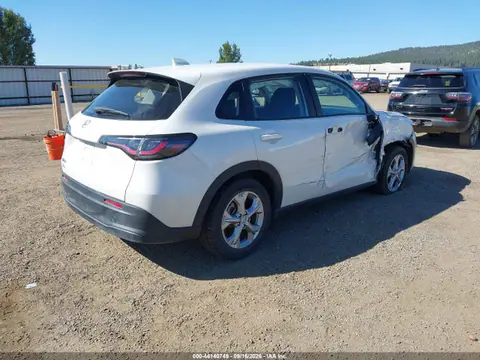 2025 Honda Hr-v Awd Lx VIN 3CZRZ2H3XSM730905 фото 4