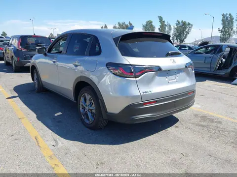2026 Honda Hr-v Awd Lx VIN 3CZRZ2H35TM761643 фото 3