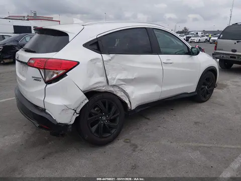 2022 Honda Hr-v Awd Sport VIN 3CZRU6H12NM740689 фото 4