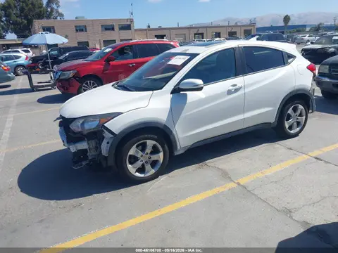 2017 Honda HR-V EX VIN 3CZRU6H5XHM705096 фото 2