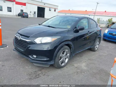 2018 Honda HR-V EX VIN 3CZRU6H5XJM102302 фото 2