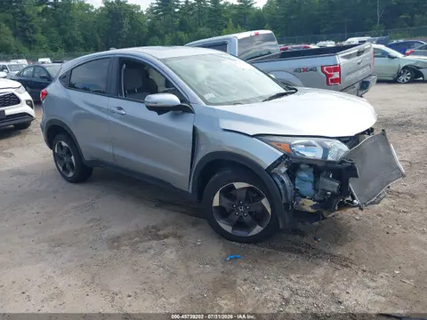 3CZRU6H51JG707484 — 2018 Honda HR-V EX, Передняя часть (Front End), фото до ремонта