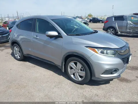 3CZRU5H5XKM719386 — 2019 Honda HR-V EX, Передняя часть слева (Left Front), фото до ремонта