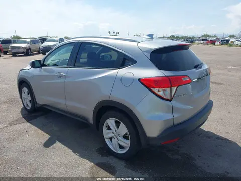 2019 Honda HR-V EX VIN 3CZRU5H5XKM719386 фото 3