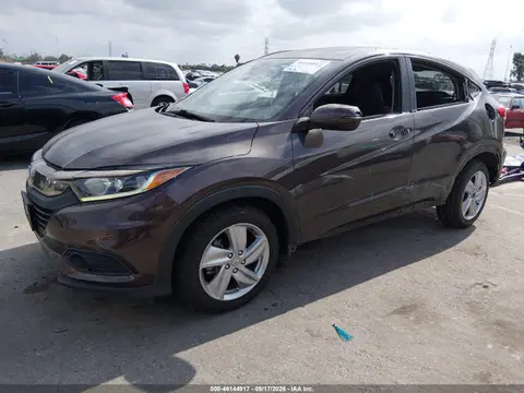 2019 Honda HR-V EX VIN 3CZRU6H52KM714107 фото 2