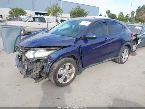 2016 Honda HR-V LX VIN 3CZRU6H3XGM731999 фото 2
