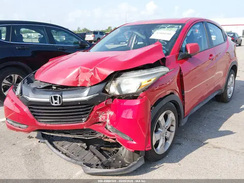 2016 Honda HR-V LX VIN 3CZRU5H38GM709722 фото 2