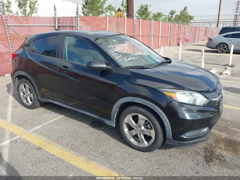 3CZRU5H35GM755623 — 2016 Honda HR-V LX, Передняя часть (Front End), фото до ремонта