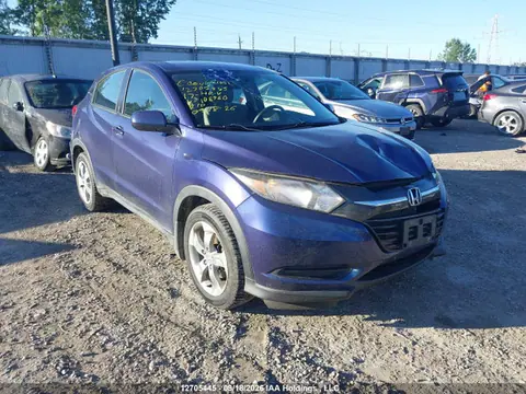 2017 Honda HR-V LX VIN 3CZRU6H36HM108560 фото 1