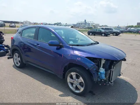 3CZRU6H31HM700674 — 2017 Honda HR-V LX, Передняя часть (Front End), фото до ремонта