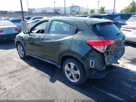 2017 Honda HR-V LX VIN 3CZRU5H37HG705872 фото 3