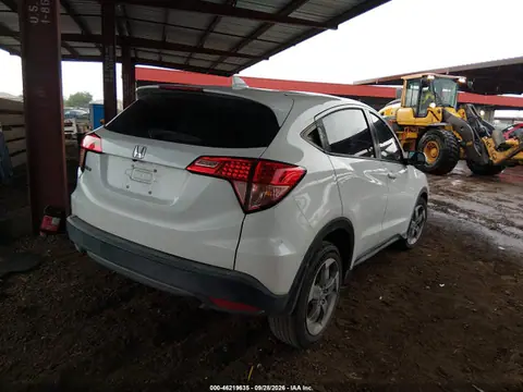 2018 Honda HR-V LX VIN 3CZRU5H33JM720909 фото 4