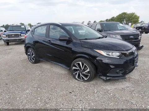 3CZRU5H15KG701891 — 2019 Honda HR-V Sport, Передняя часть справа (Right Front), фото до ремонта