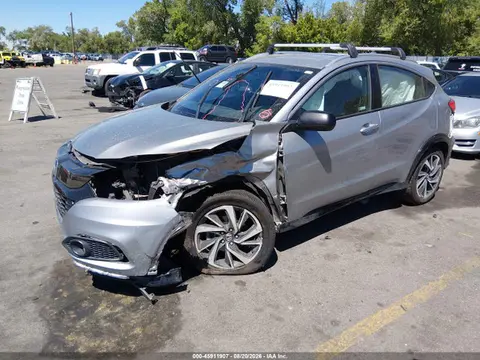 2019 Honda HR-V SPORT VIN 3CZRU6H10KG729927 фото 2