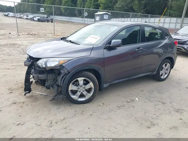 3CZRU5H32GM700952 — 2016 Honda HR-V, фото 2 с аукциона IAAI, Передняя часть