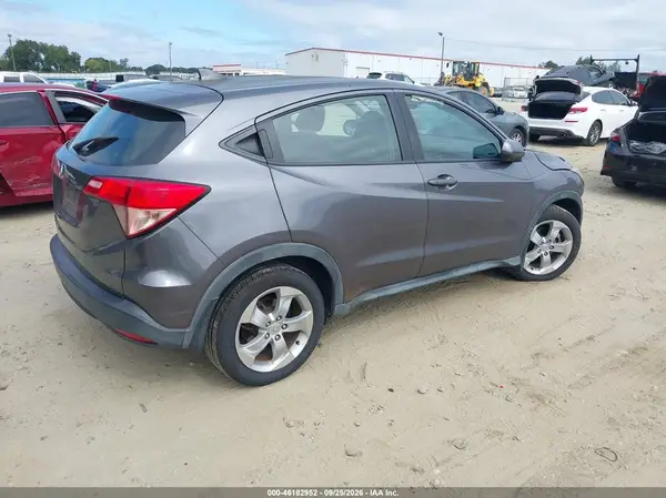 3CZRU5H32GM700952 — 2016 Honda HR-V, фото 4 с аукциона IAAI, Передняя часть