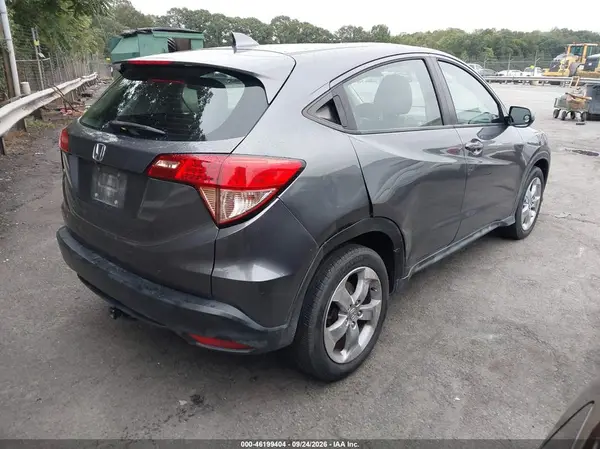 3CZRU5H35GM743813 — 2016 Honda HR-V, фото 4 с аукциона IAAI, Задняя часть справа