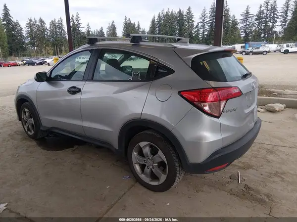 3CZRU6H39GM758515 — 2016 Honda HR-V, фото 3 с аукциона IAAI 09.10.2026, Задняя часть