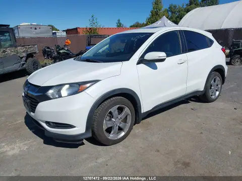 2017 Honda HR-V VIN 3CZRU6H51HM107334 фото 2