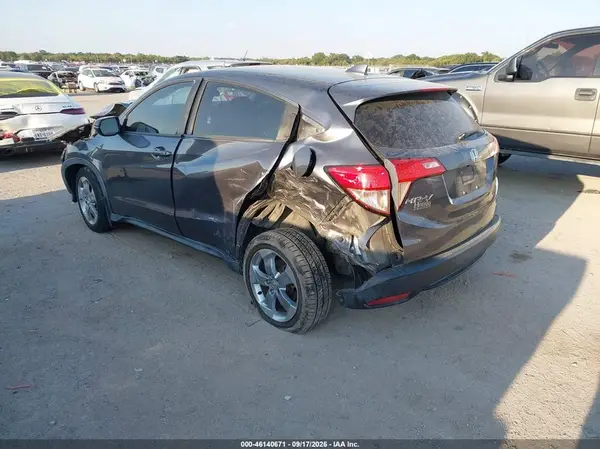 3CZRU5H58HM701610 — 2017 Honda HR-V, фото 3 с аукциона IAAI 14.10.2026, Передняя часть