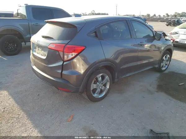 3CZRU5H58HM701610 — 2017 Honda HR-V, фото 4 с аукциона IAAI 14.10.2026, Передняя часть