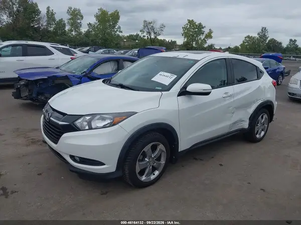 3CZRU6H56HM700526 — 2017 Honda HR-V, фото 2 с аукциона IAAI 06.10.2026, Левый бок