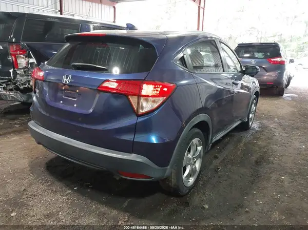 3CZRU5H78HM720045 — 2017 Honda HR-V, фото 4 с аукциона IAAI 08.10.2026, Передняя часть