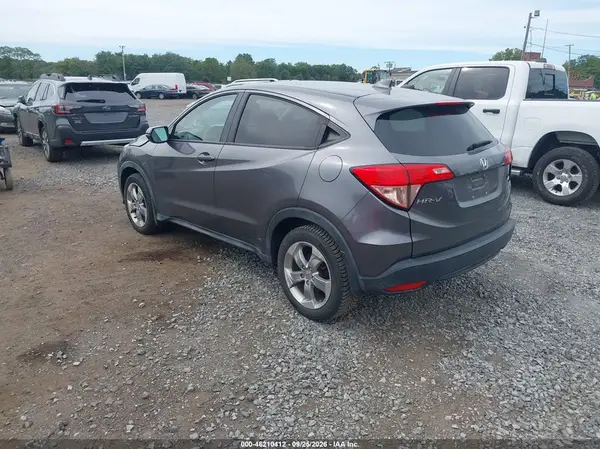 3CZRU6H5XHM715997 — 2017 Honda HR-V, фото 3 с аукциона IAAI, Передняя часть