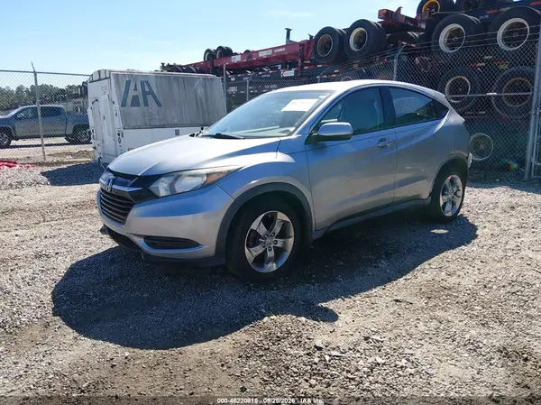 3CZRU5H33HM725361 — 2017 Honda HR-V, фото 2 с аукциона IAAI, Задняя часть