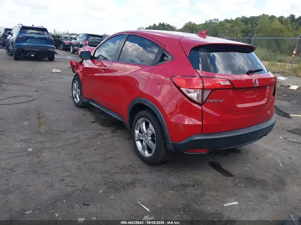 3CZRU5H59HG704935 — 2017 Honda HR-V, фото 3 с аукциона IAAI, Передняя часть слева