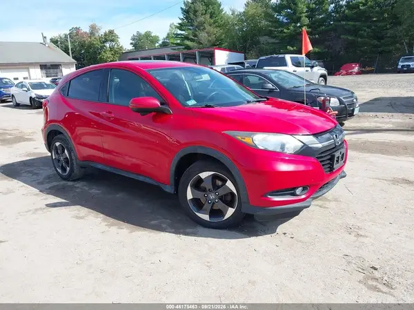 3CZRU6H53JM717516 — 2018 Honda HR-V, Естественный износ (Normal Wear & Tear), фото до ремонта