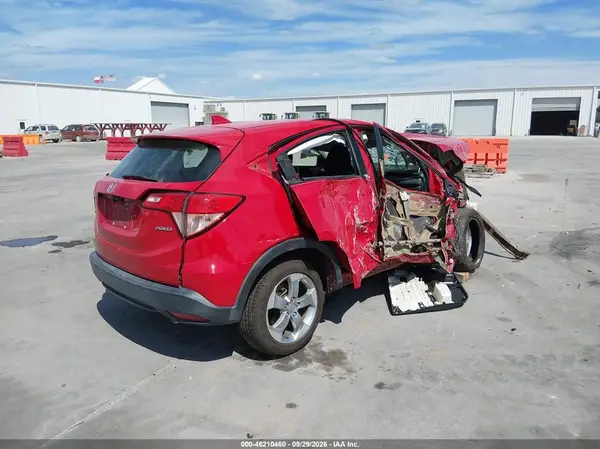 3CZRU6H37JM718134 — 2018 Honda HR-V, фото 4 с аукциона IAAI, Опрокидывание