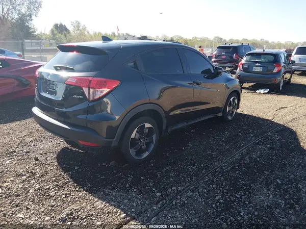 3CZRU6H59JG703943 — 2018 Honda HR-V, фото 4 с аукциона IAAI, Передняя часть слева