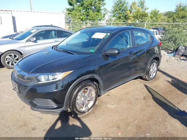 3CZRU6H37KG722068 — 2019 Honda HR-V, фото 2 с аукциона IAAI 14.10.2026, Задняя часть