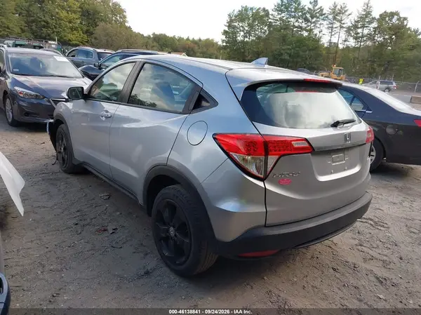 3CZRU6H33KG731155 — 2019 Honda HR-V, фото 3 с аукциона IAAI, Передняя часть