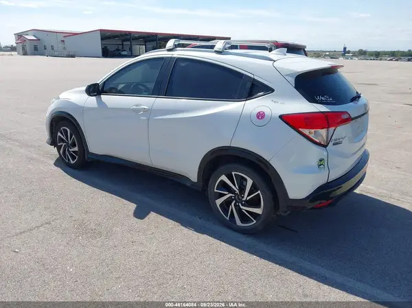 2019 HONDA HR-V VIN 3CZRU6H1XKM734117 фото 3